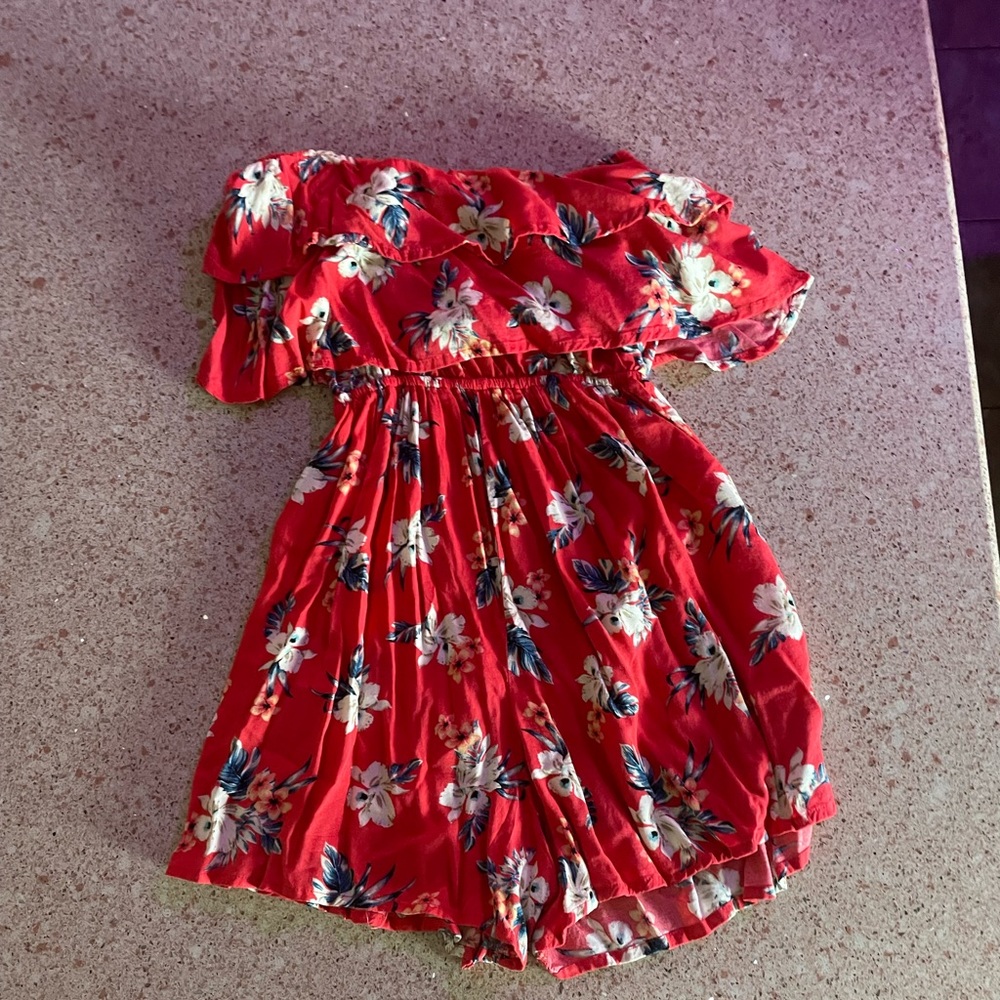 Hollister romper